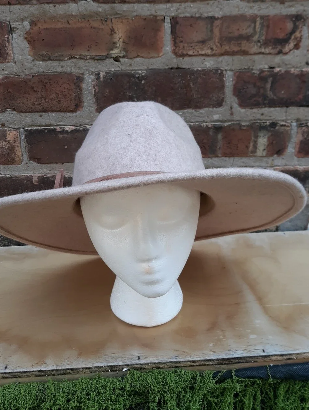 Universal Thread Beige Heather 100% Wool Wide Brim Fedora Panama Hat New With Ta